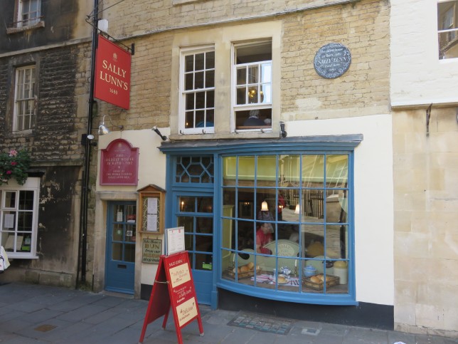 sally lunn bath