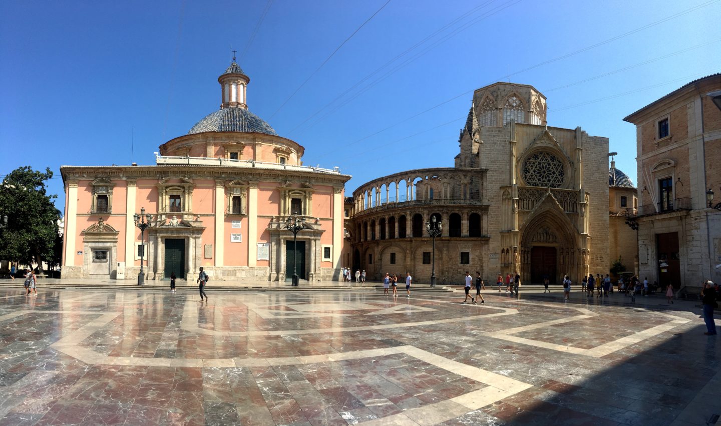 Plaza de la Virgen 