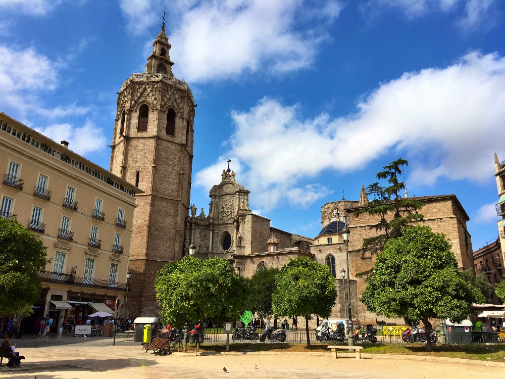 Plaça de la Reina